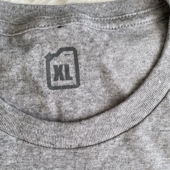 PetrolBox NWOT Car Graphic T-Shirt Gray automobile Racing Short Sleeve S… - Picture 9 of 9